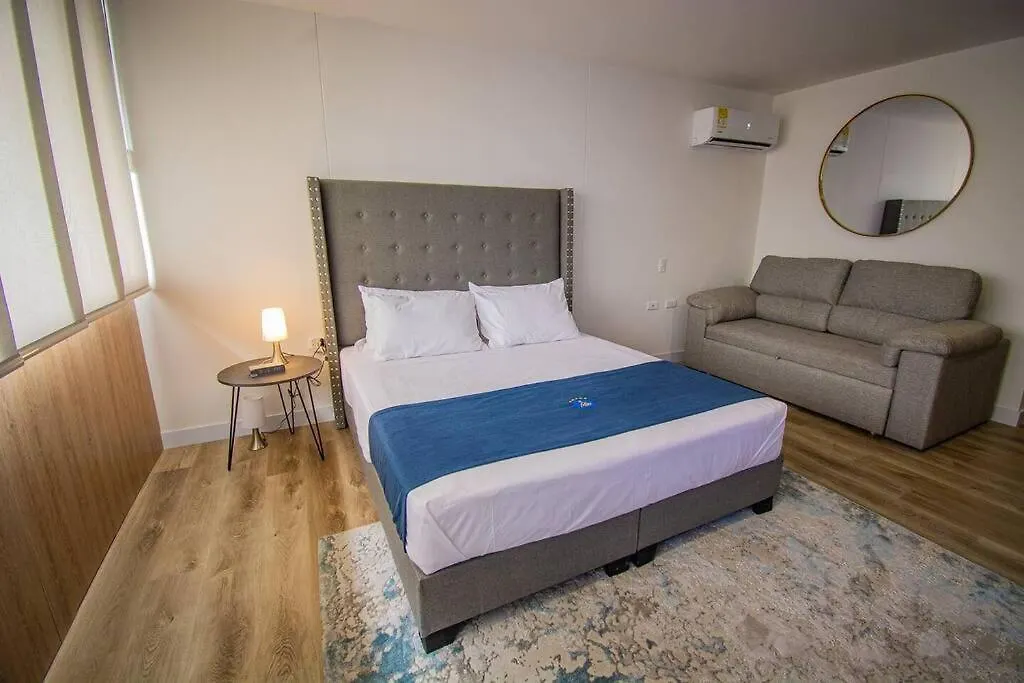 Apartment Top Floor Studio Poblado, A/C, Coworking, Gym 1416 Medellin
